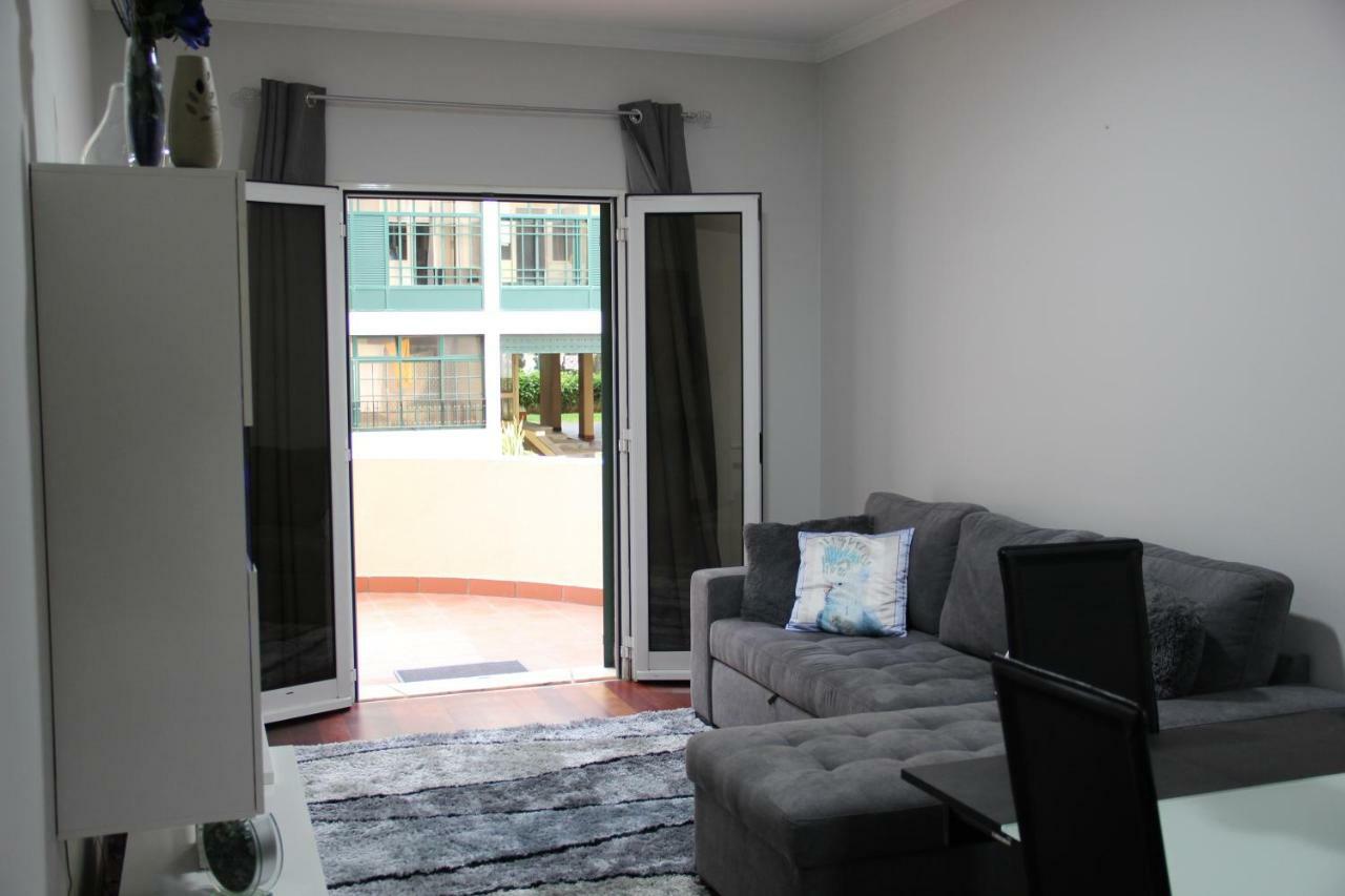 Doca Do Cavacas Apartment Φουνκάλ Εξωτερικό φωτογραφία
